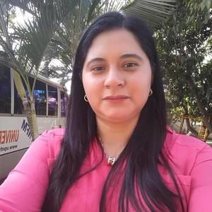 Meet your Posher, Lidia